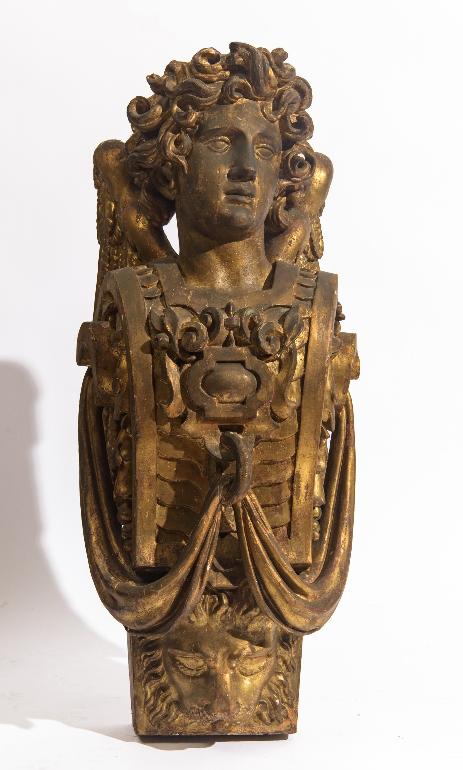 Imponente coppia di telamoni architettonici