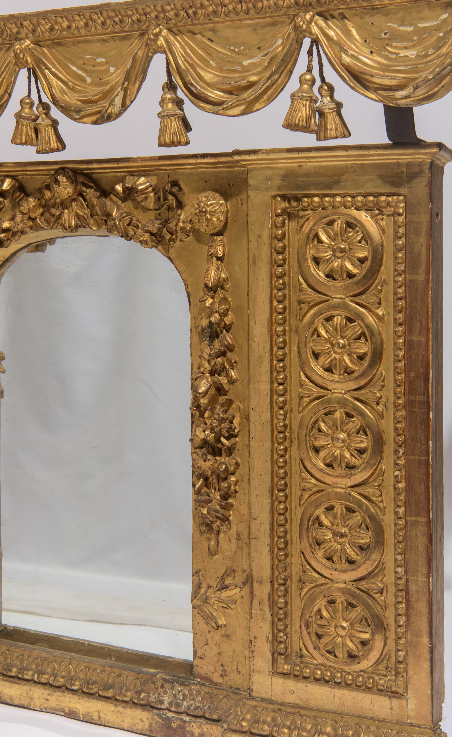 Raffinata specchiera