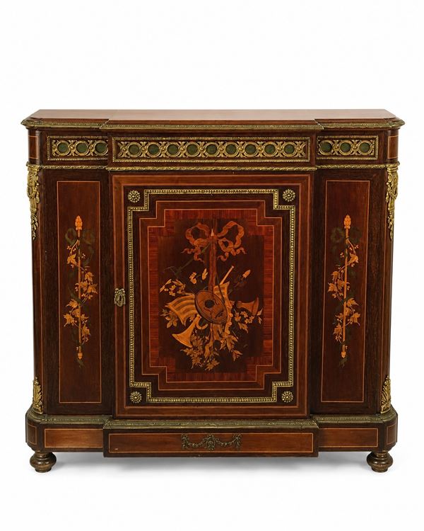 Credenza 