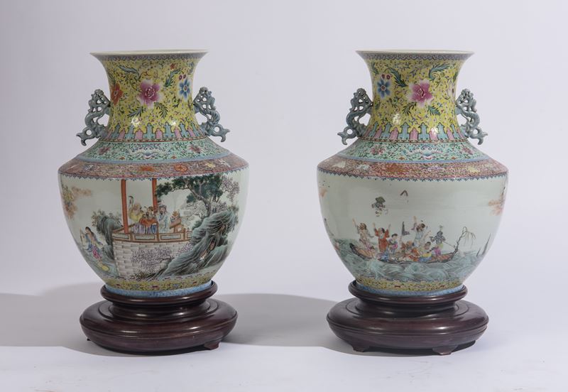 Coppia di vasi cinesi a corpo globulare