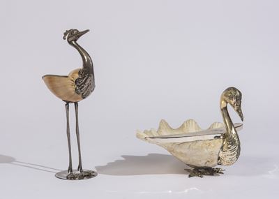 Gabriella Binazzi, Due sculture in conchiglia e metallo argentato