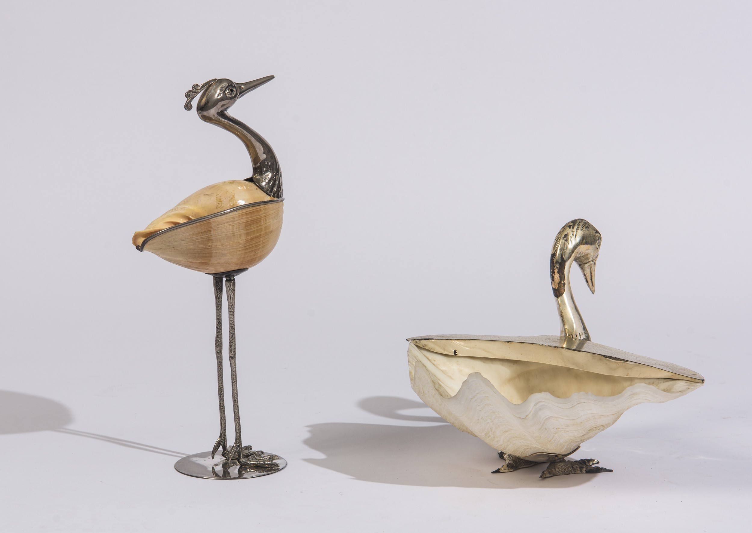 Gabriella Binazzi, Due sculture in conchiglia e metallo argentato