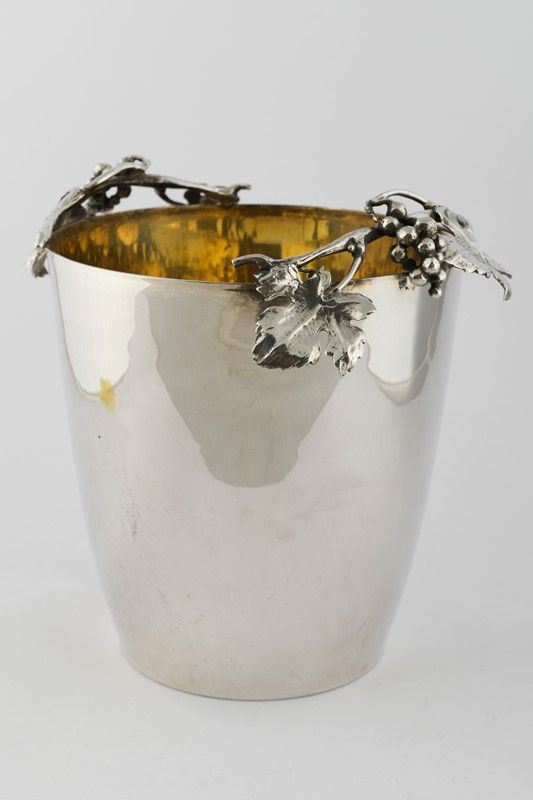 Silver bucket
