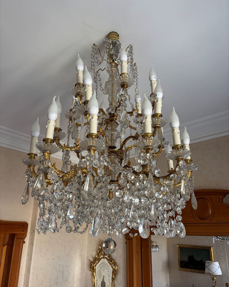 Imponente lampadario