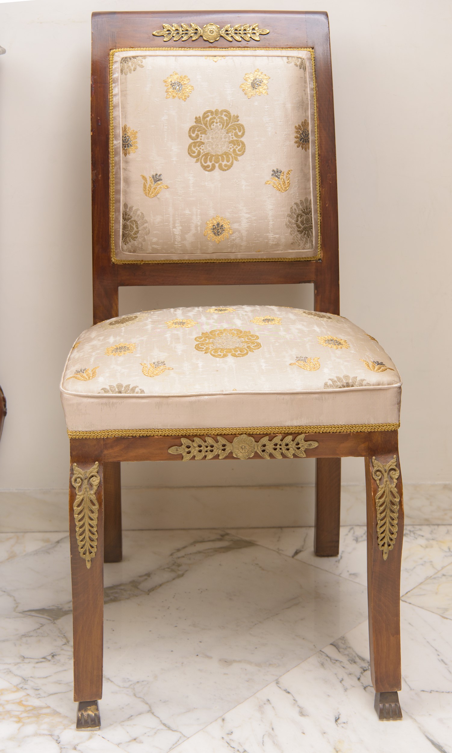 Coppia di sedie in stile Impero, legno con applicazioni in bronzo