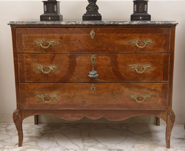 Comò a tre cassetti 