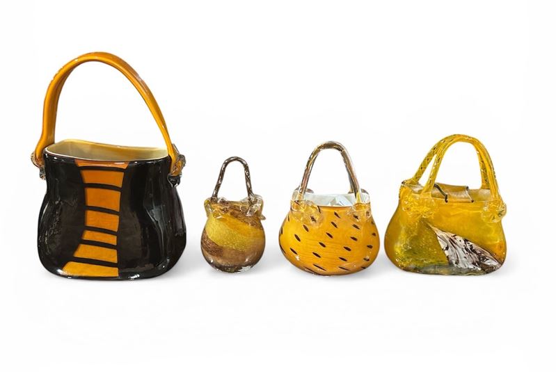 Sculture in vetro di Murano, Collezione di 4 opere a forma di borsa