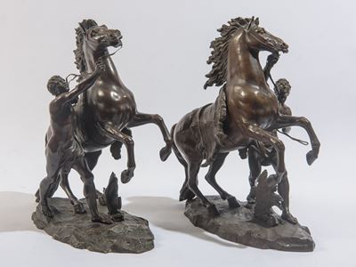 Guillame Coustou, Coppia di sculture a tutto tondo raffiguranti Cavalli di Marly, bronzo