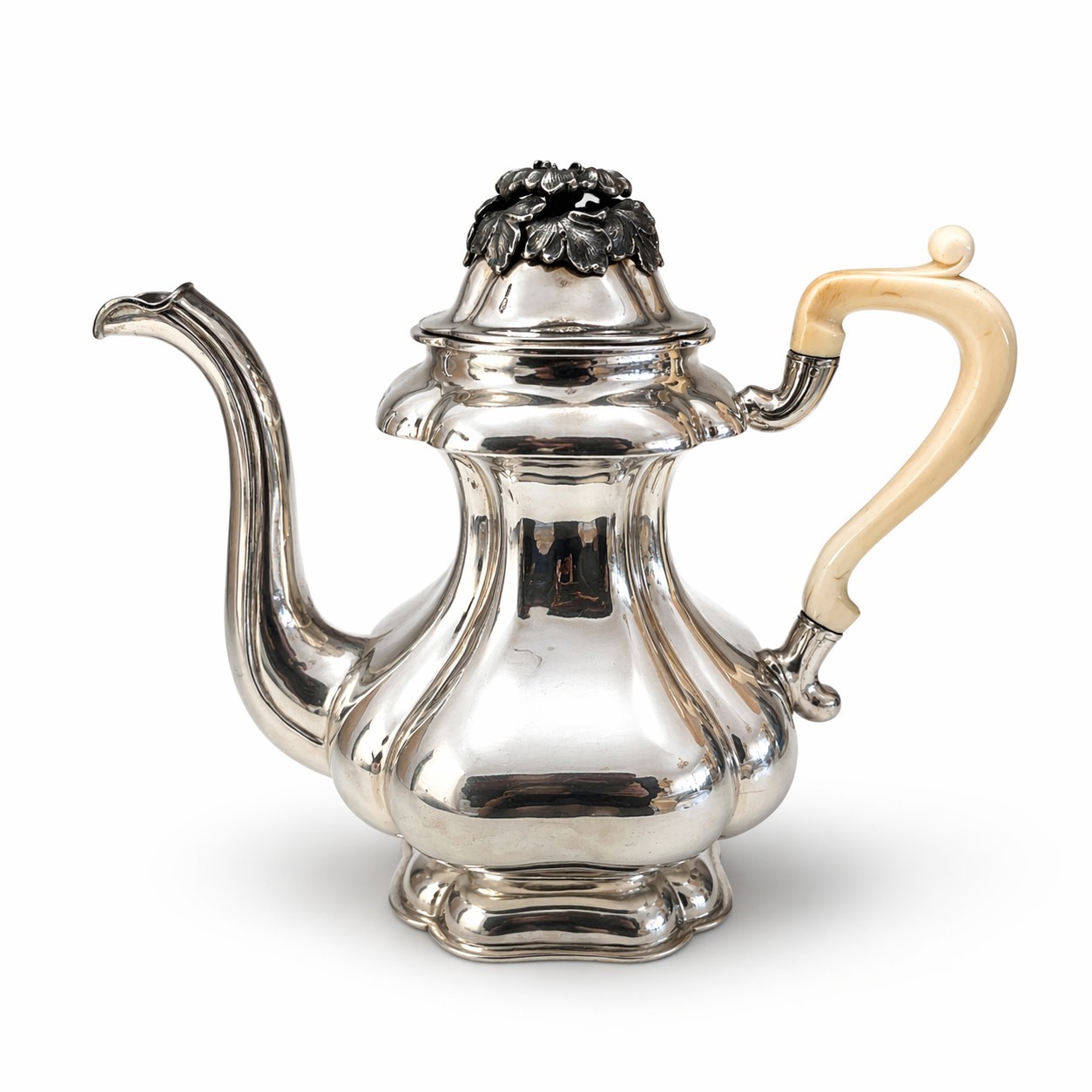 Caffettiera e Teiera in argento