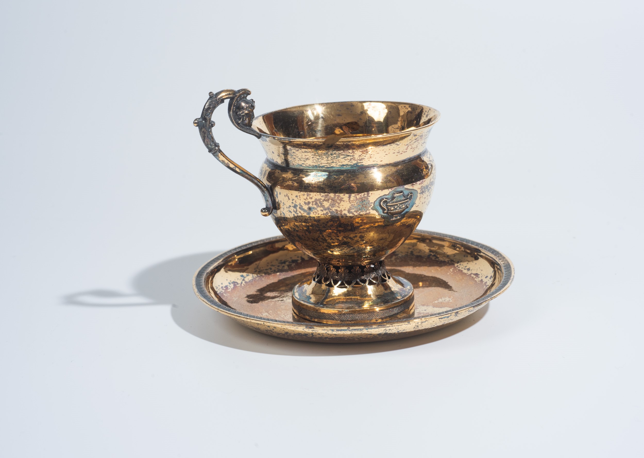 Piatto con tazzina in argento