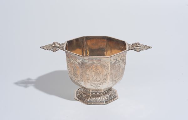 Zuccheriera in metallo argentato