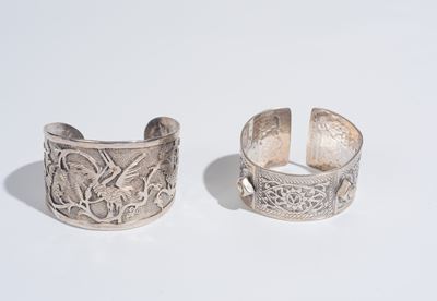 Coppia di bracciali in argento, manifattura nordafricana, XX secolo