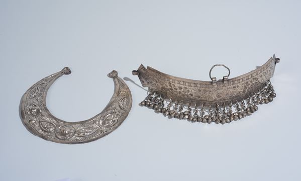 Tiara e collana in argento