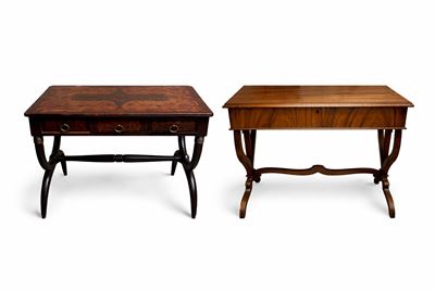 Due tavoli d'appoggio, XX secolo, legno
