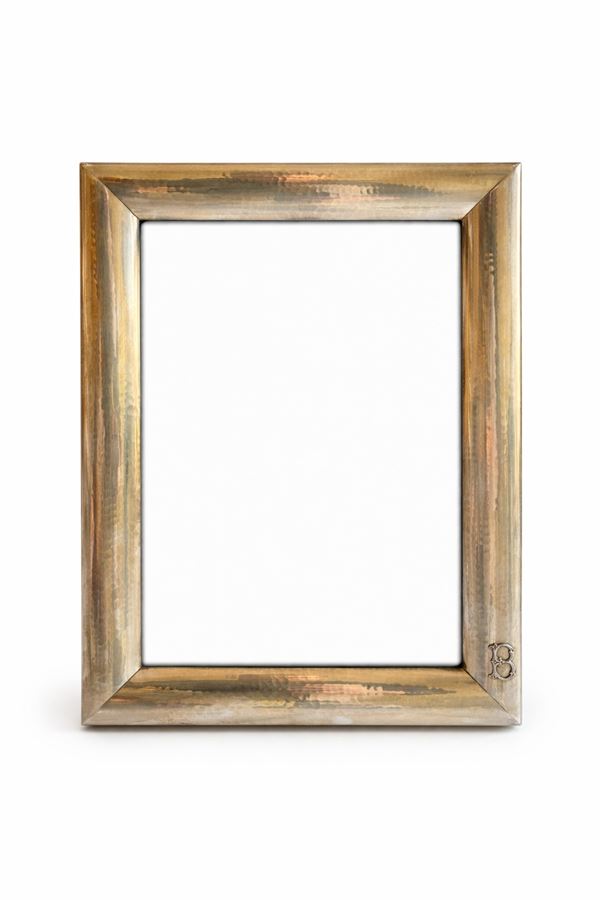 FEDERICO BUCCELLATI - Cornice in lamina d'argento