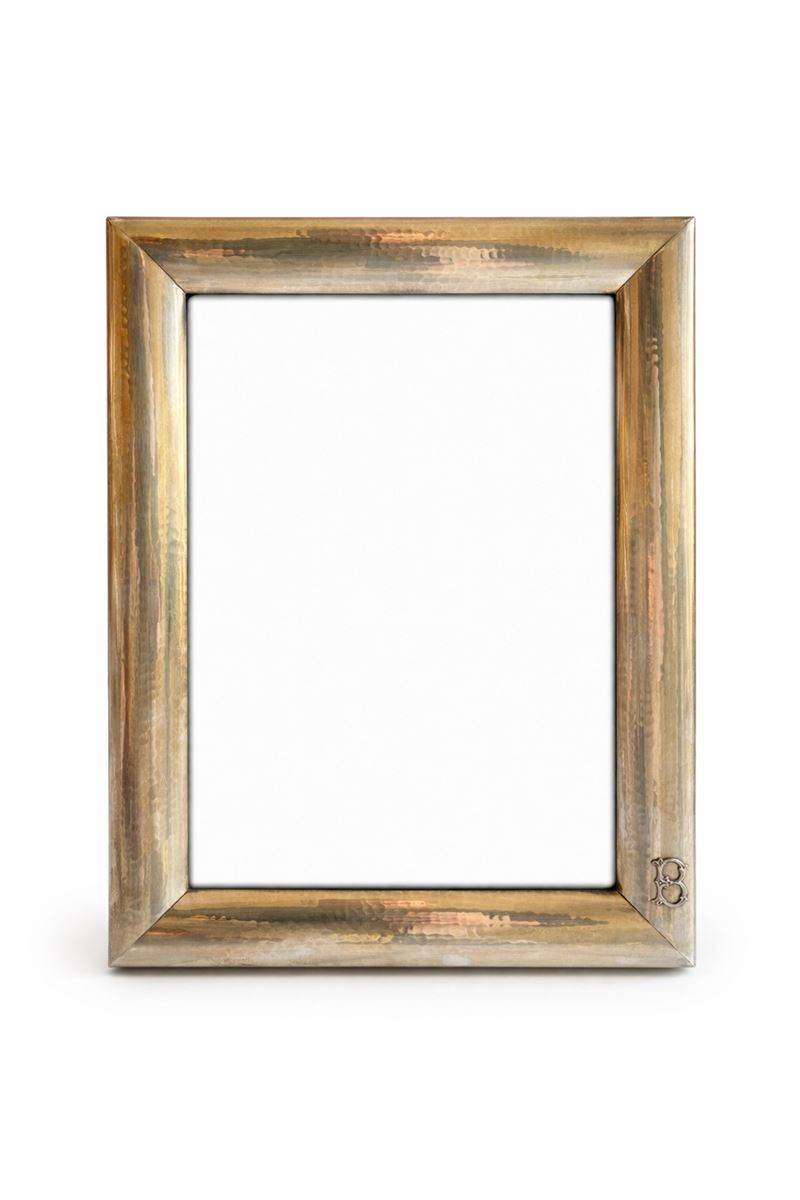 FEDERICO BUCCELLATI - Cornice in lamina d'argento