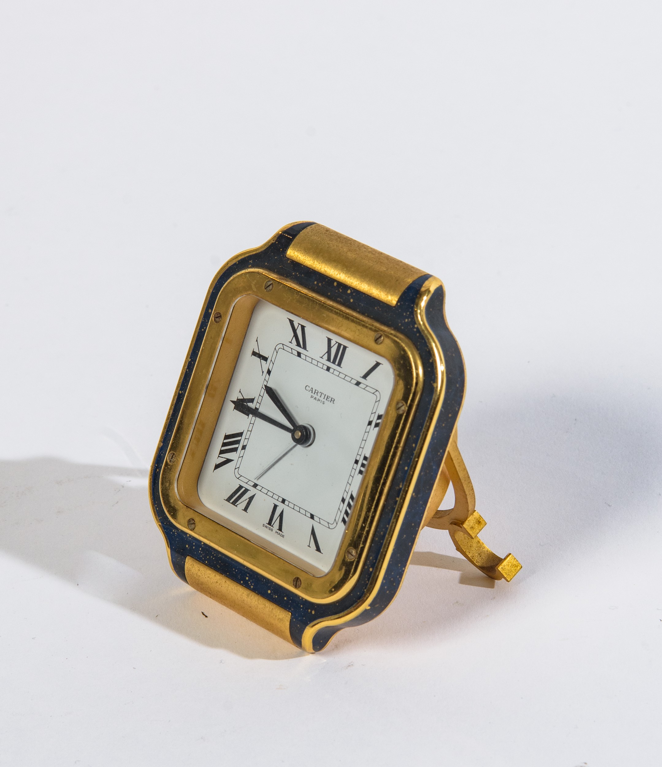 Cartier, Sveglia da tavolo modello 'Santos', lapislazzuli, smalto blu e quarzo placcato oro