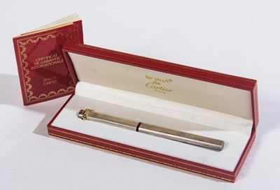 Cartier, Penna biro 'Les Must', placcata in argento