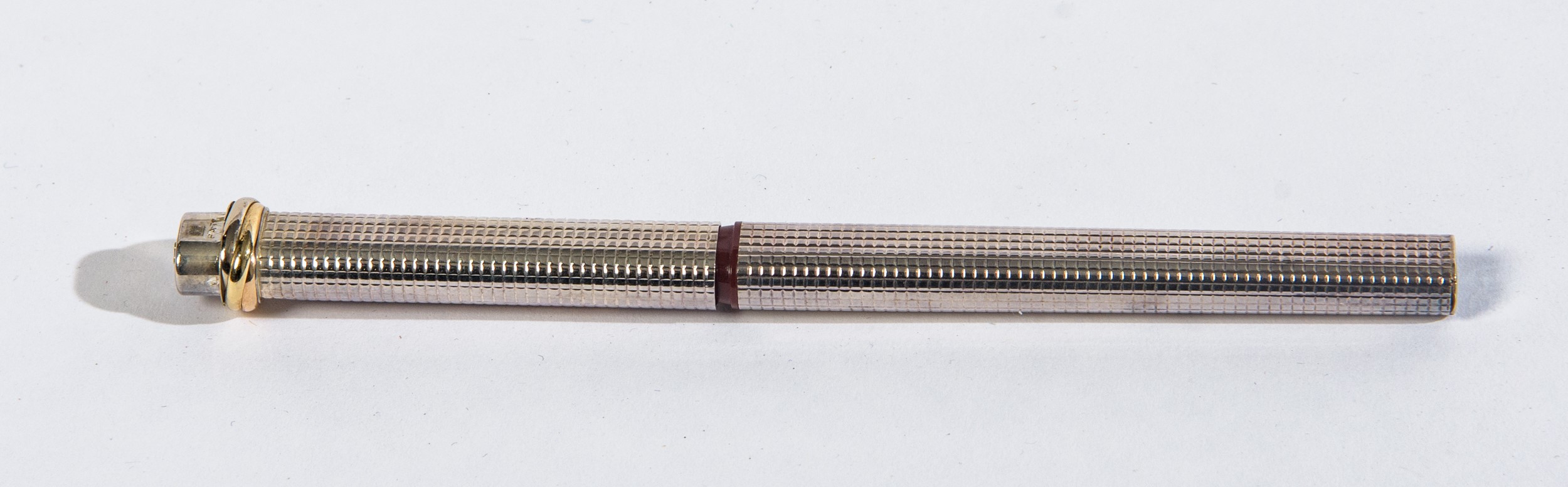 Cartier, Penna biro 'Les Must', placcata in argento