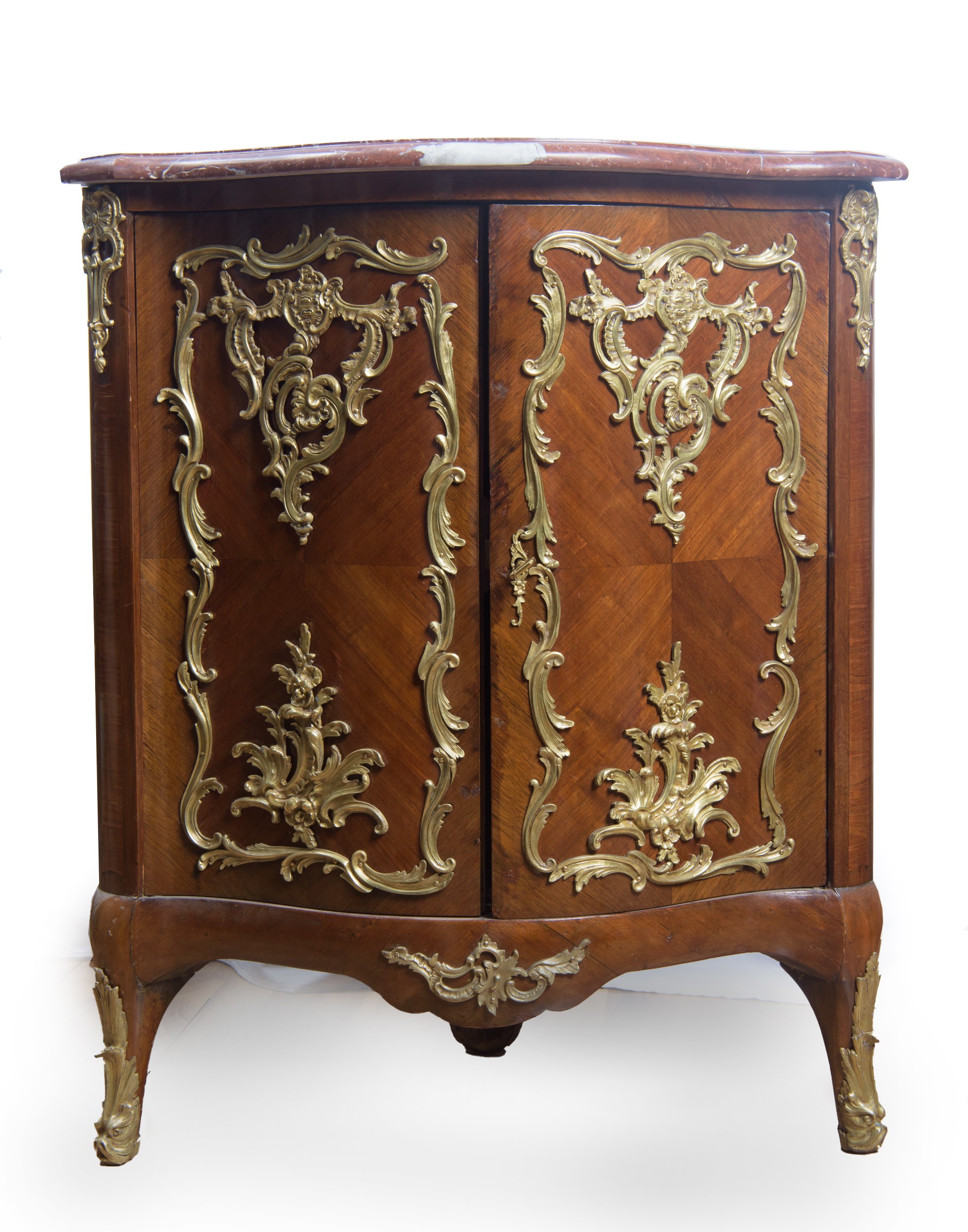 Angoliera bombata in stile Luigi XV