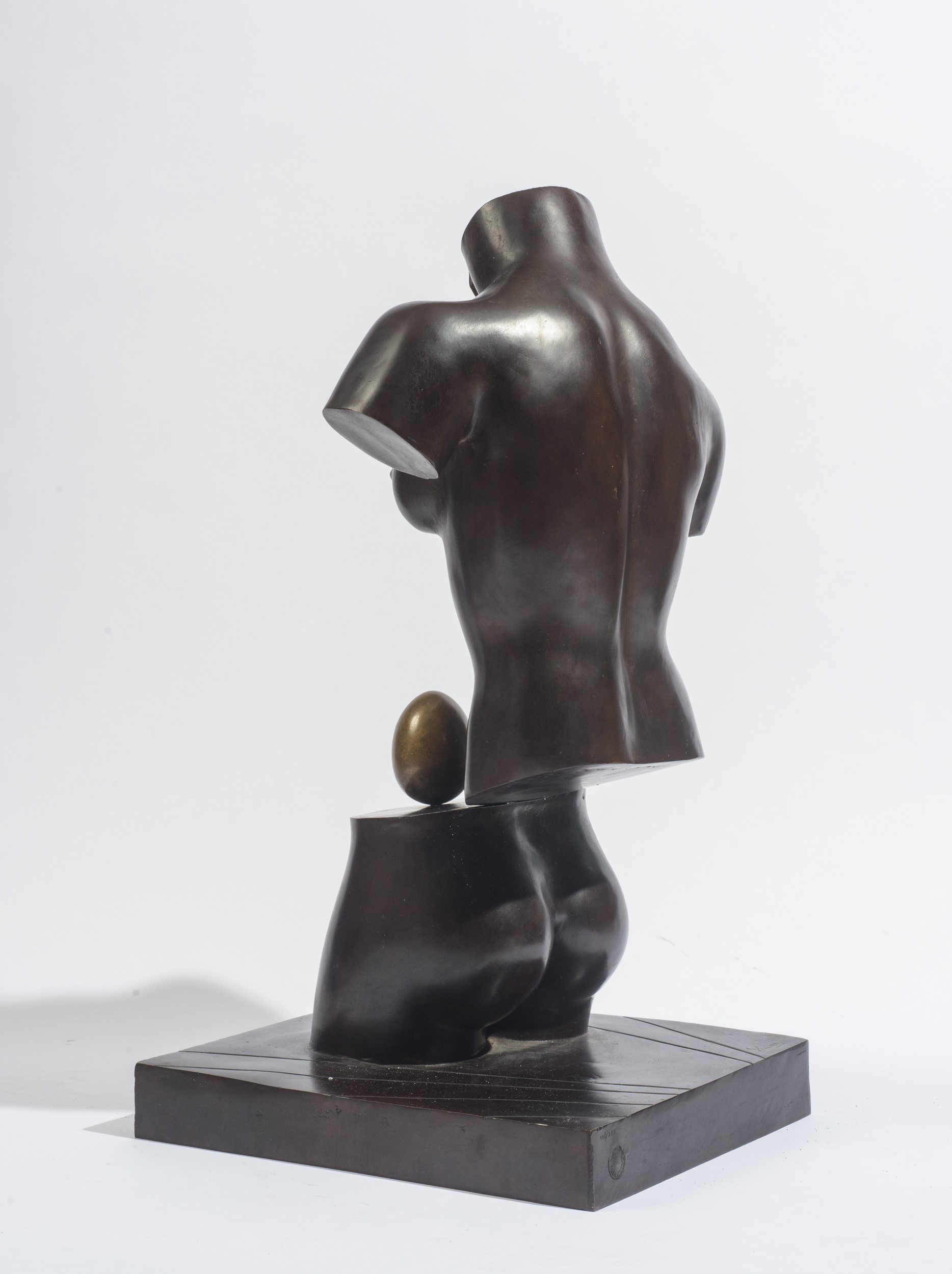Salvador Dalì - Vénus spatiale, bronzo a patina marrone e dorata (1984)