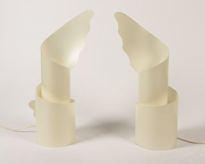 Ricardo Raco, Coppia di lampade da tavolo “Wings”, plastica