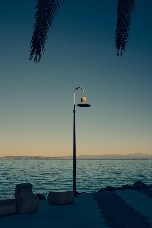 Stefano Delìa - Light always choose