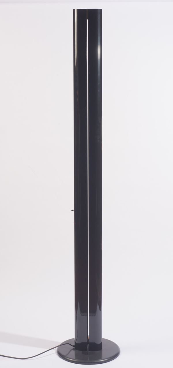 Gianfranco Frattini - Lampada da terra, mod. "Megaron"