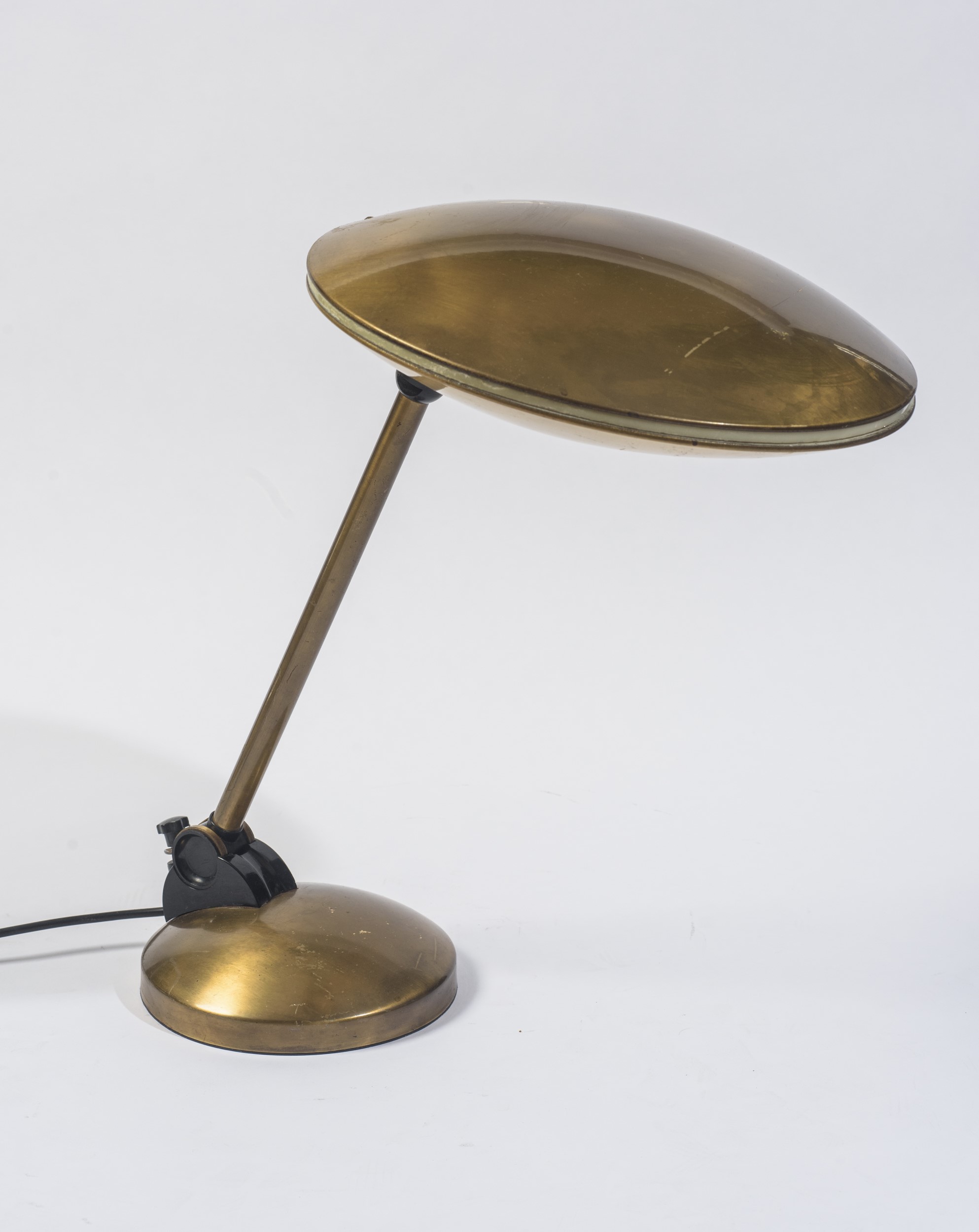 Aluminor, Lampada da tavolo “Ufo” in ottone