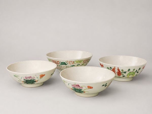 Set di quattro ciotoline cinesi