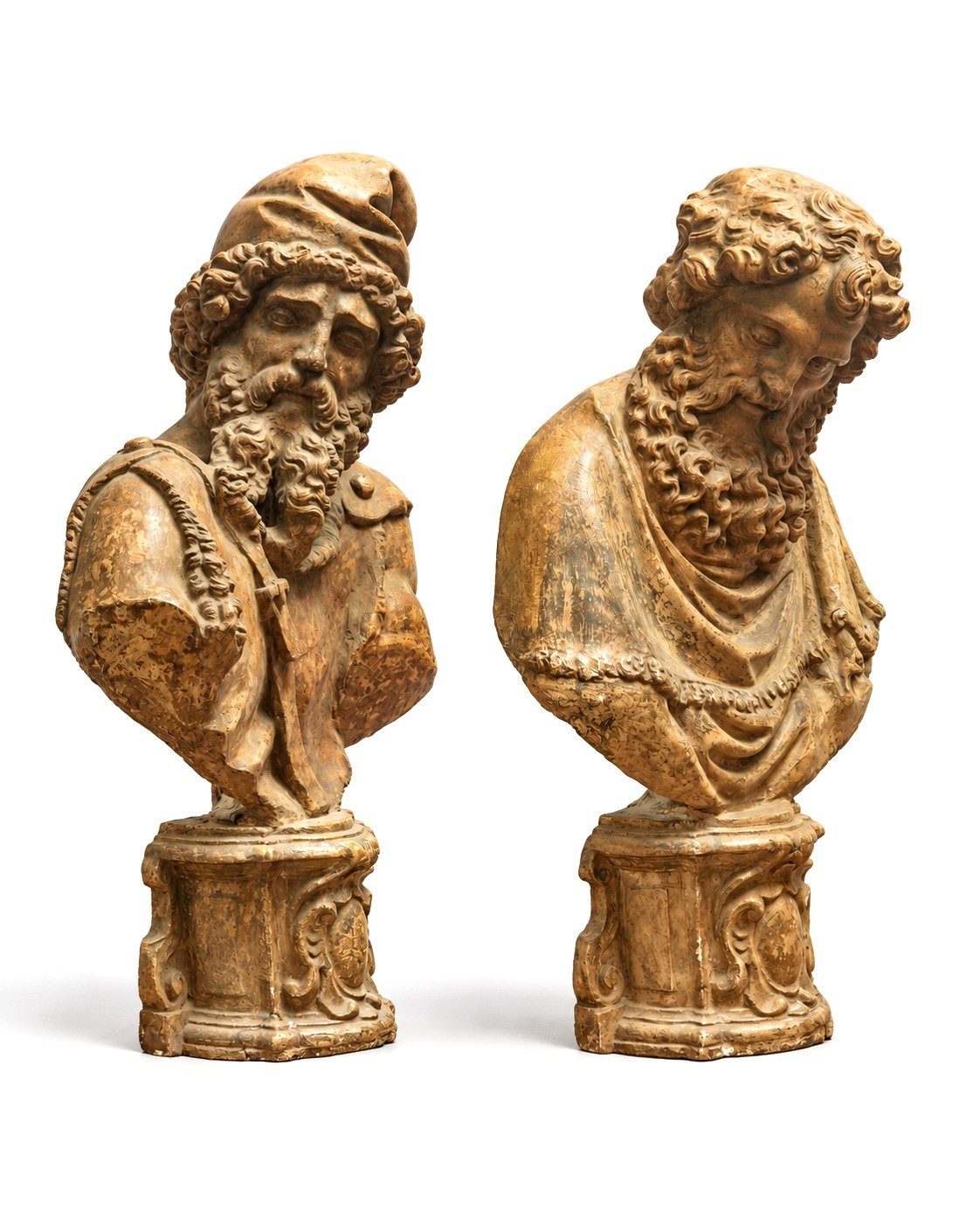 Due Busti in Stucco Romano