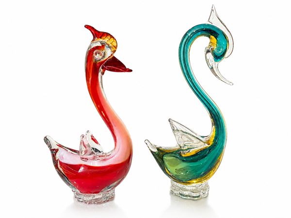 Due sculture in vetro di murano raffiguranti cigni
