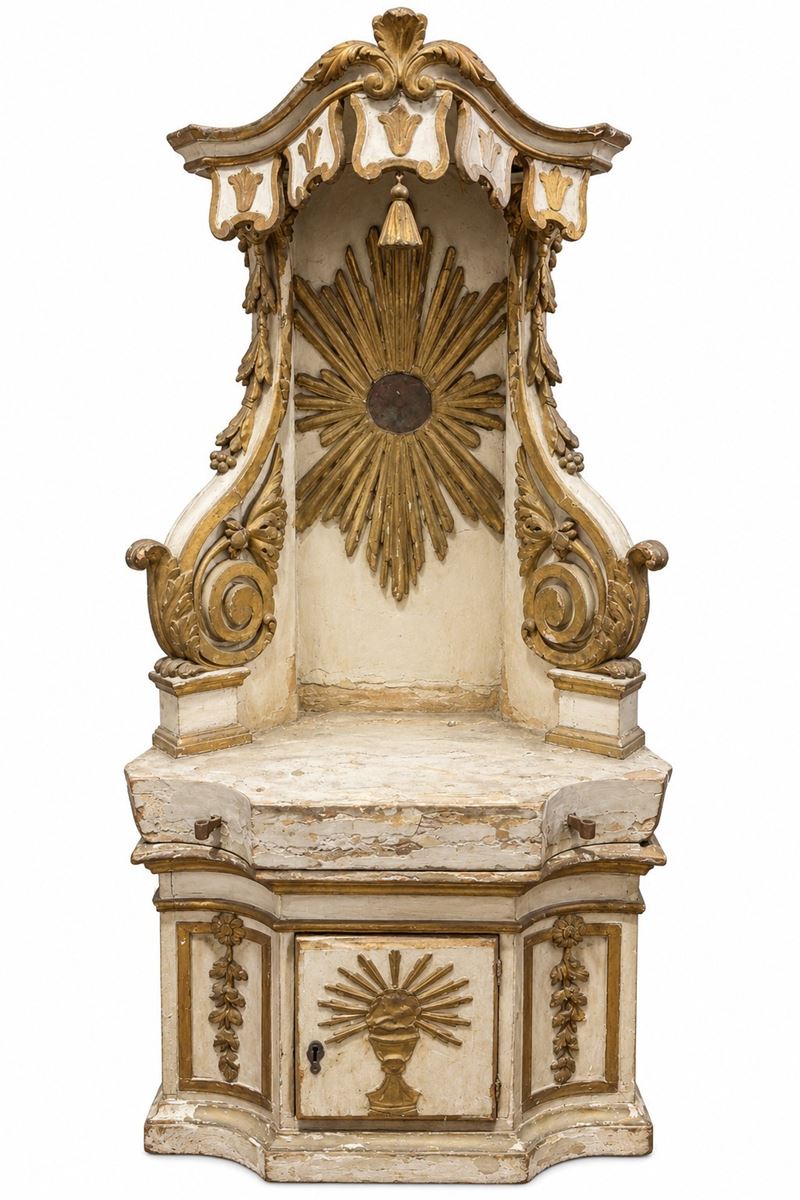 Tabernacolo, legno laccato parzialmente dorato, prima metà del XIX secolo