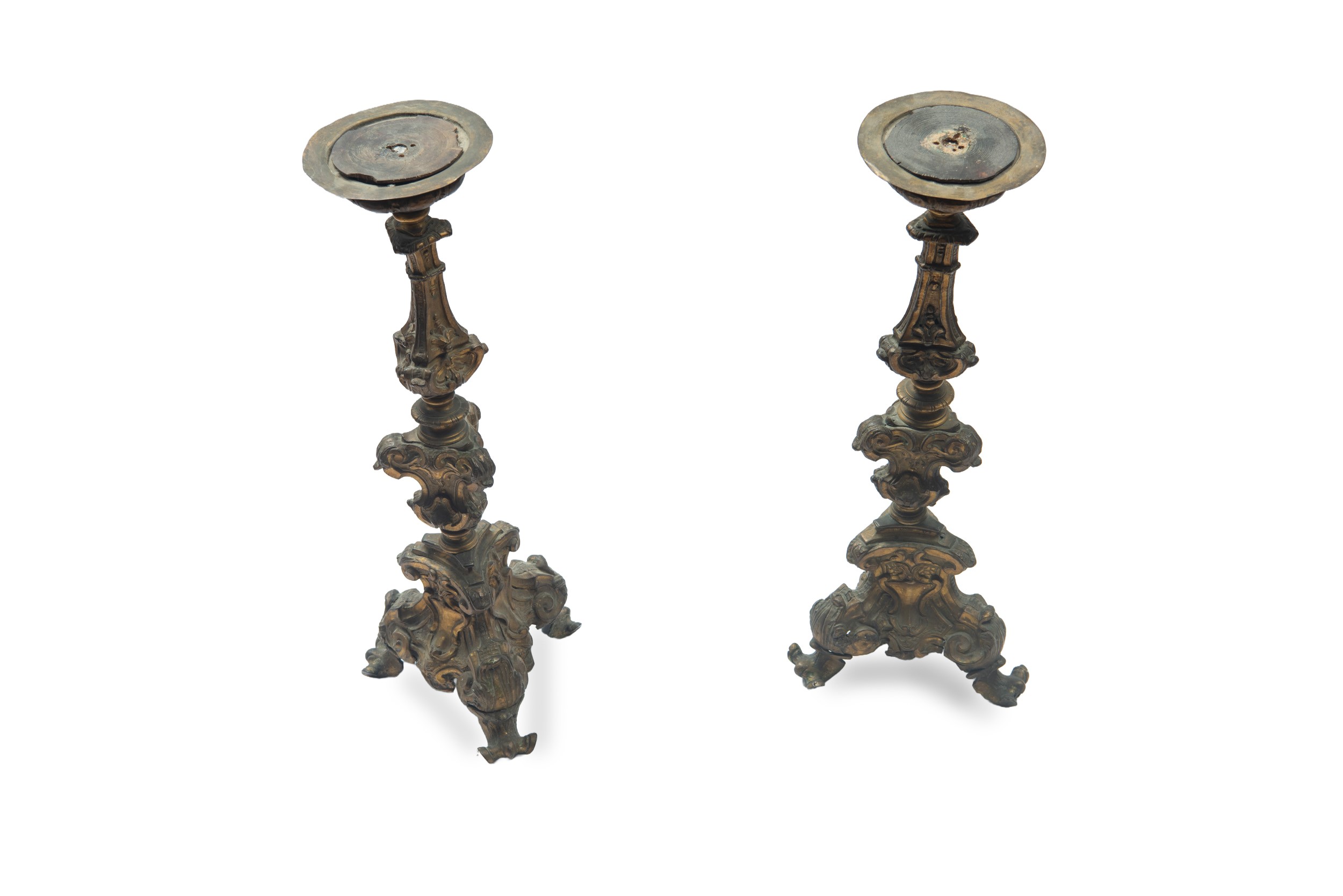 Coppia di candelabri, bronzo dorato, Roma, prima metà XVIII secolo