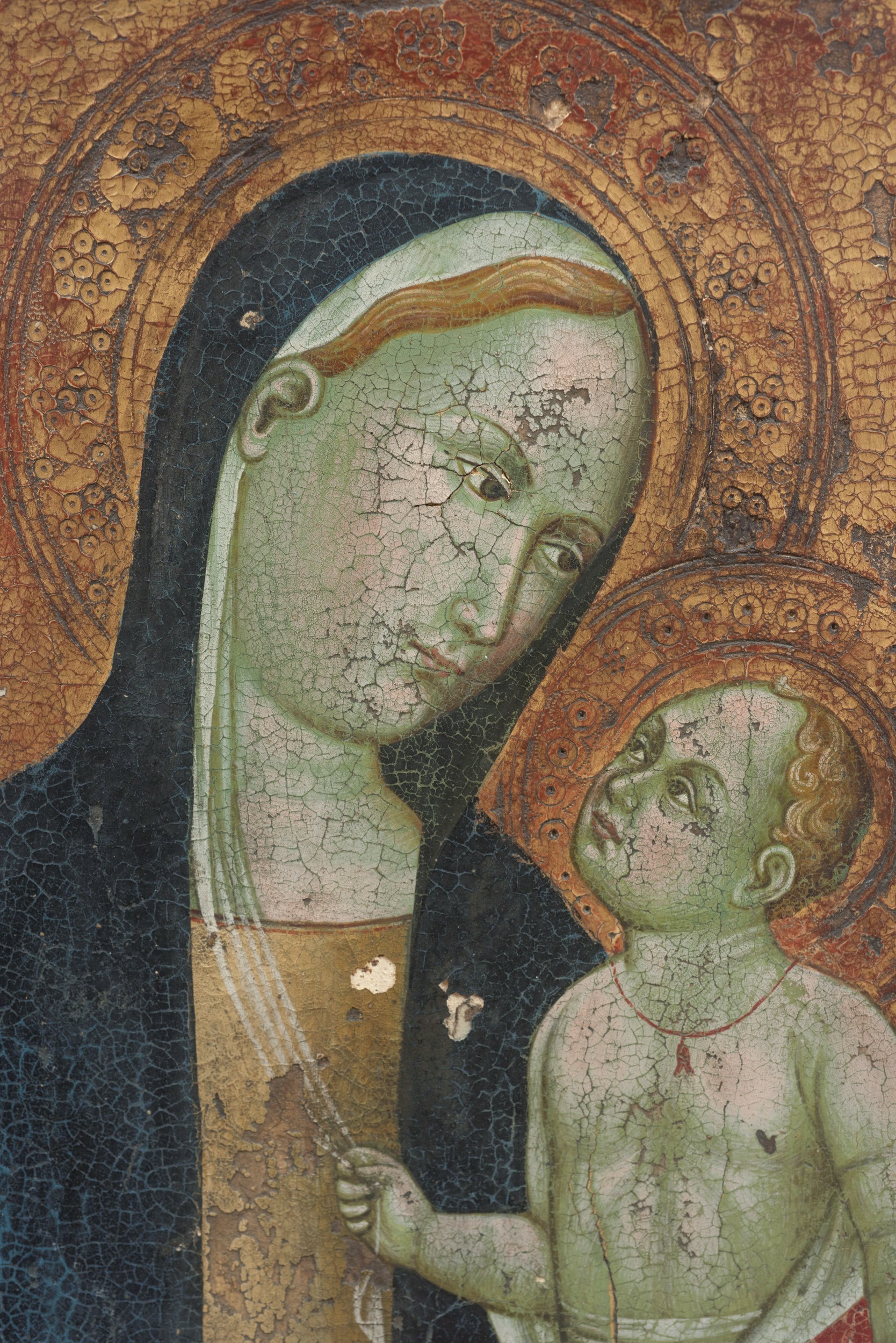 Pietro Lorenzetti - Madonna col Bambino, tempera su tavola