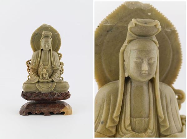 Buddha in giadeite