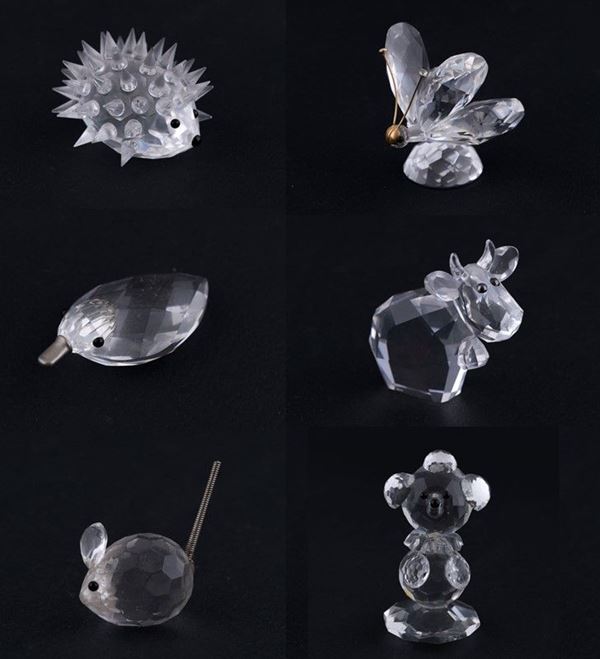 Lot of six animals