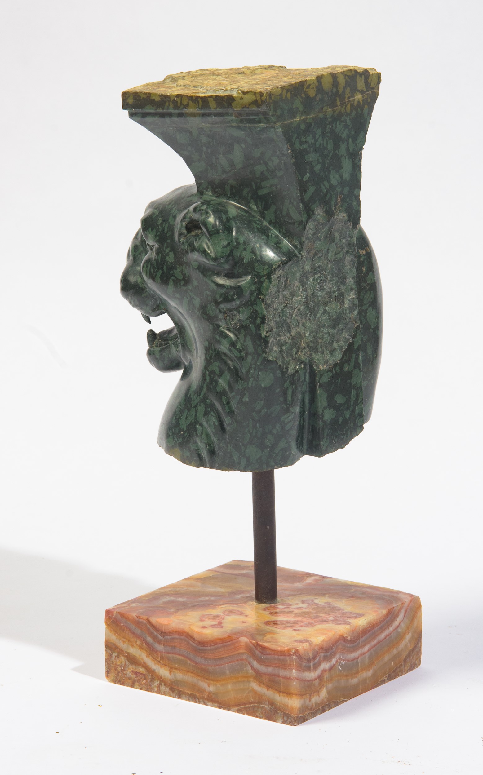 Testa Ferina in Porfido Verde