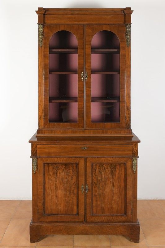 Credenza a doppio corpo