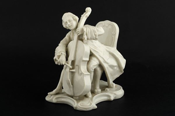 Cello player