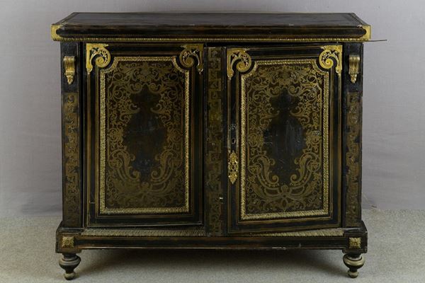 Credenza a due sportelli